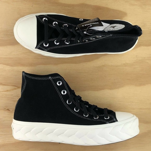 Converse Chuck Taylor All Star Womens Lift Platform Shoes Size 10